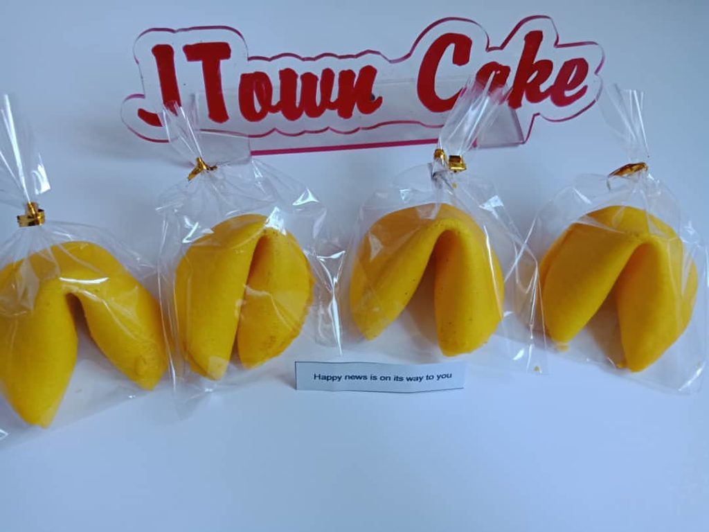 Kue Fortune Cookies
