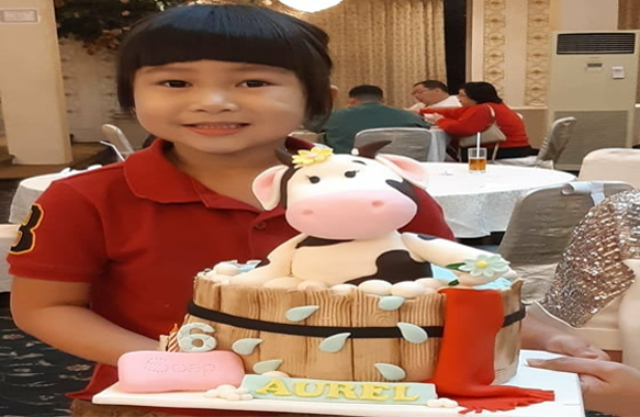 custome cake