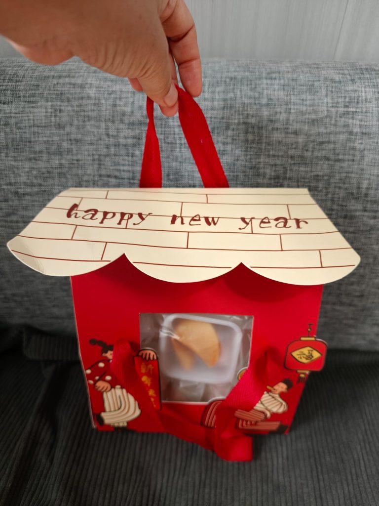Pemesanan dan Pengiriman Fortune Cookies Bali